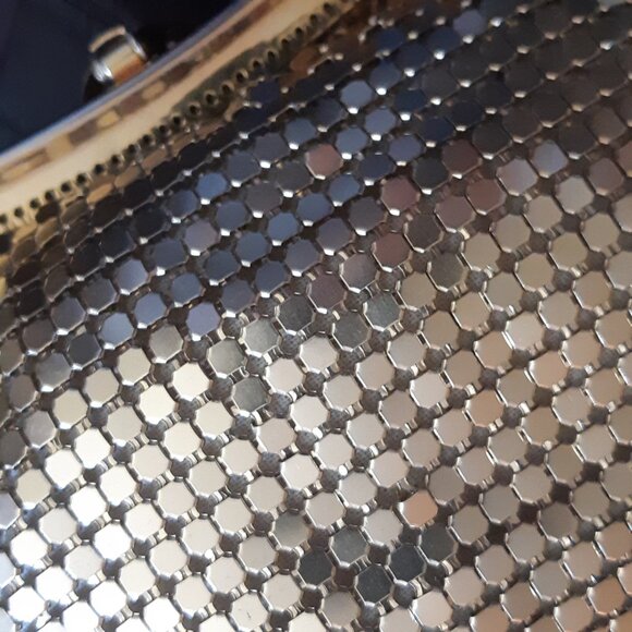 1950s Mesh Gold-tone Metal Evening Bag Rhinestone Clasp, Vintage - Picture 6 of 15